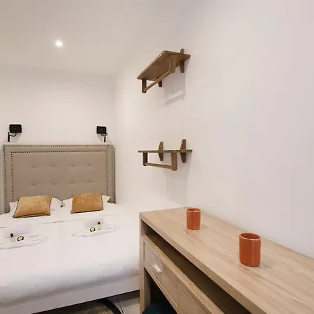 דירה Luxury W/ Jacuzzi - Rex / Montorgueil