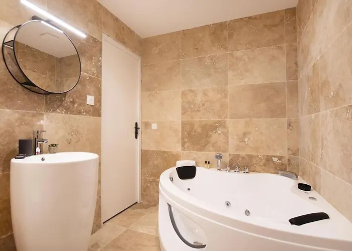 Luxury W/ Jacuzzi - Rex / Montorgueil Appartamento *